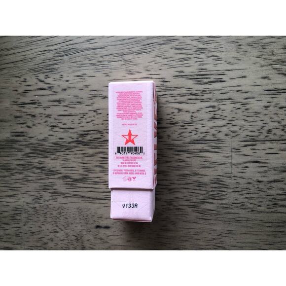 Jeffree Star Velvet Trap Lipstick in Prick - Picture 7 of 12